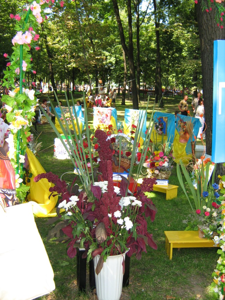 Донецк Выставка цветов 2012 Букет Славы